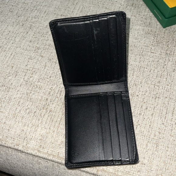 Mens Gucci Wallet - Picture 6 of 10